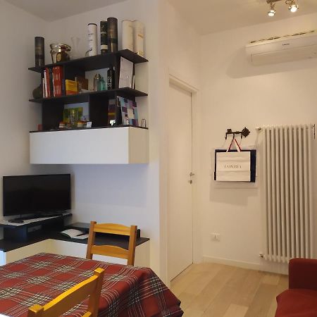 Little Secret Apartment By Wonderful Italy Bolonha Exterior foto